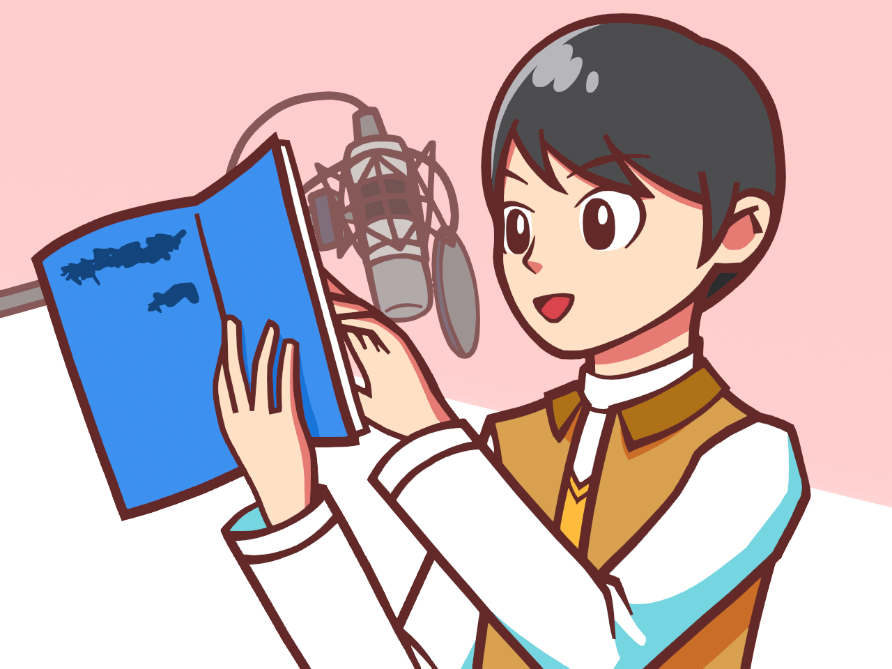 黒髪の男性であるショウが、右手に台本を持ちながらマイクの前で喋っている。